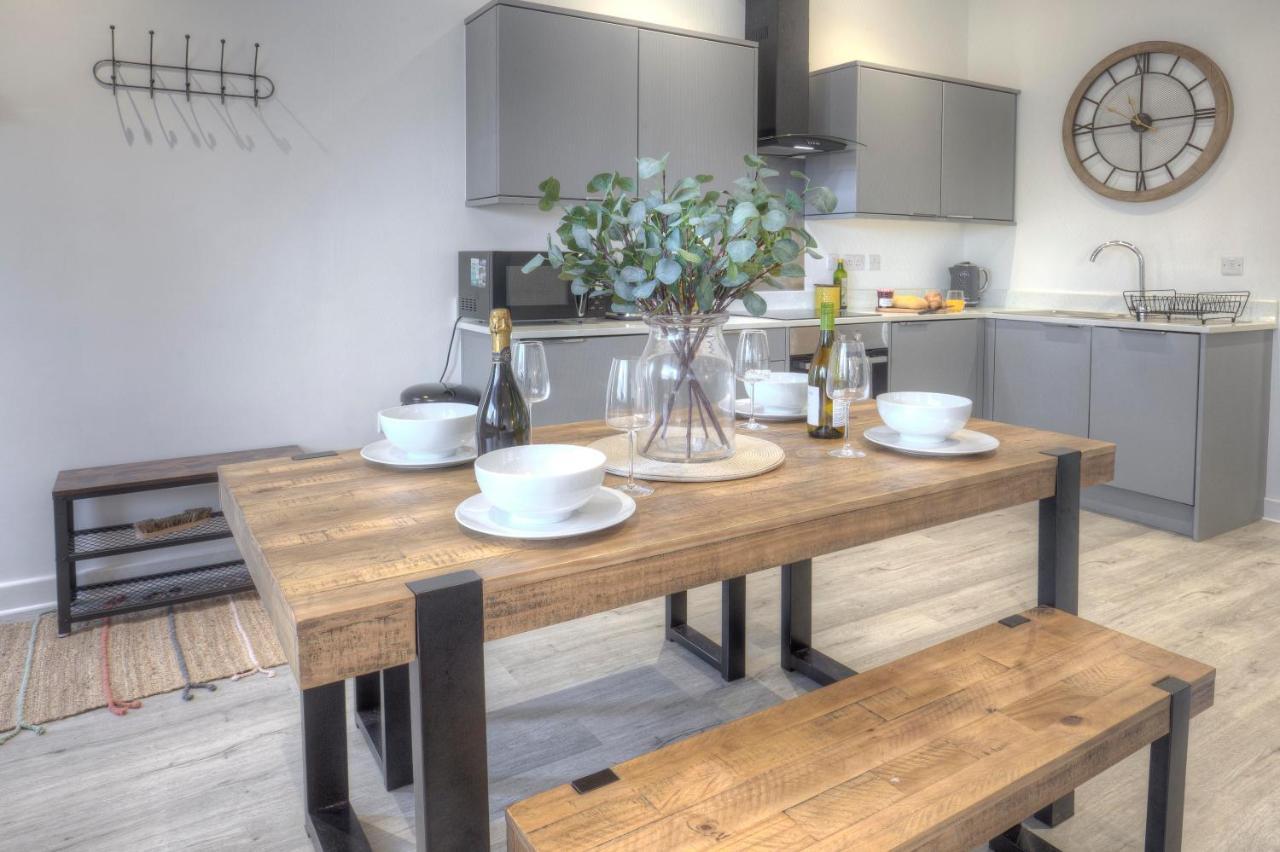 The Swell, - Ground Floor 2 Bed With Parking Apartment Rhosneigr